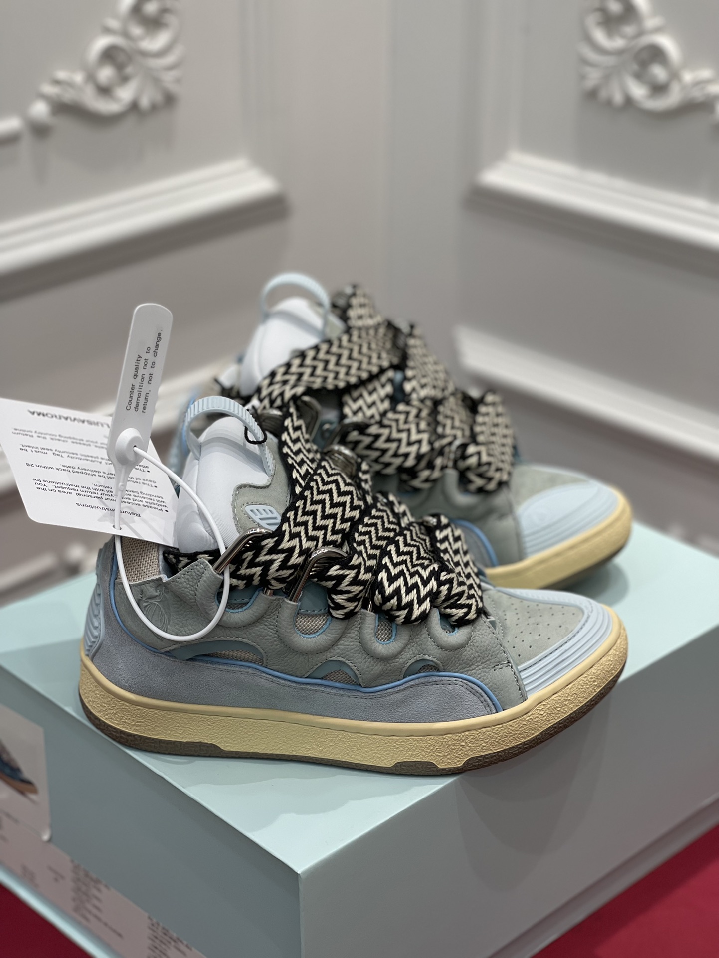 Lanvon Leather Curb FW-SKDM02-DRAG-E2221