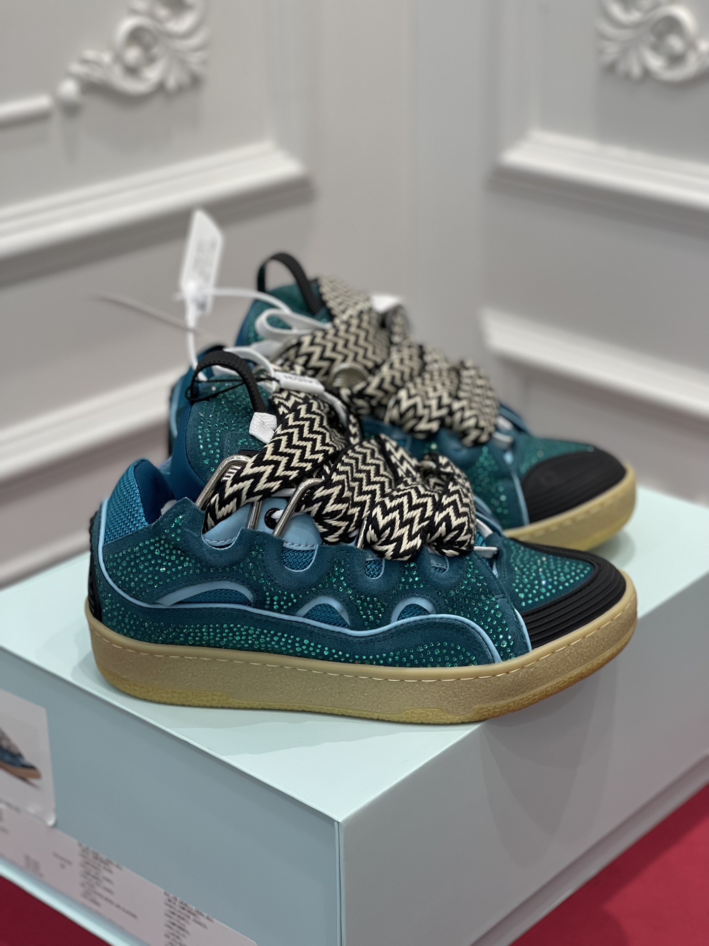 Lanvon Leather Curb FM-SKRK11-STRA-H21281