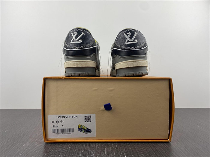 Luis Vitton Trainer Green SS21 1A8QA5