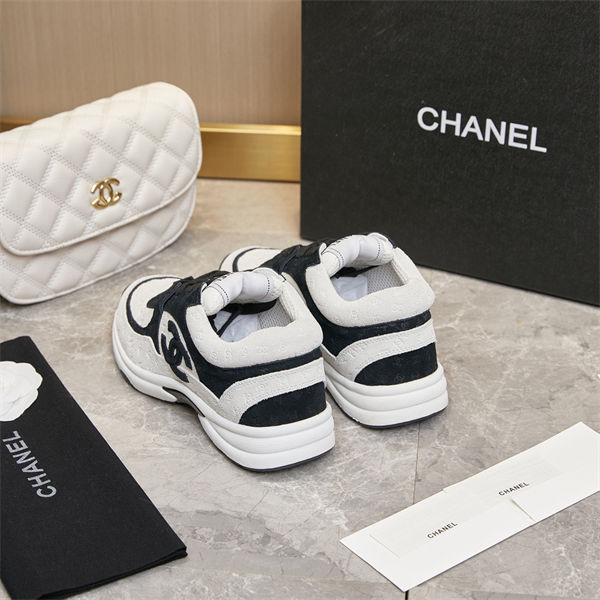 Chanal Sneakers