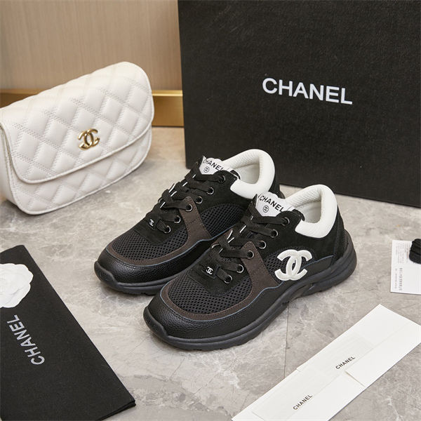 Chanal Sneakers