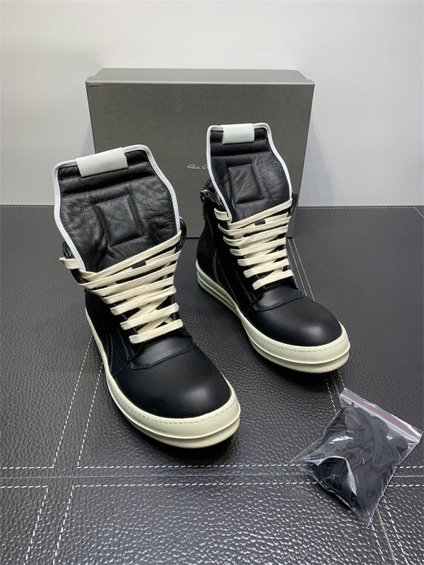 RI*K OWENS SNEAKERS