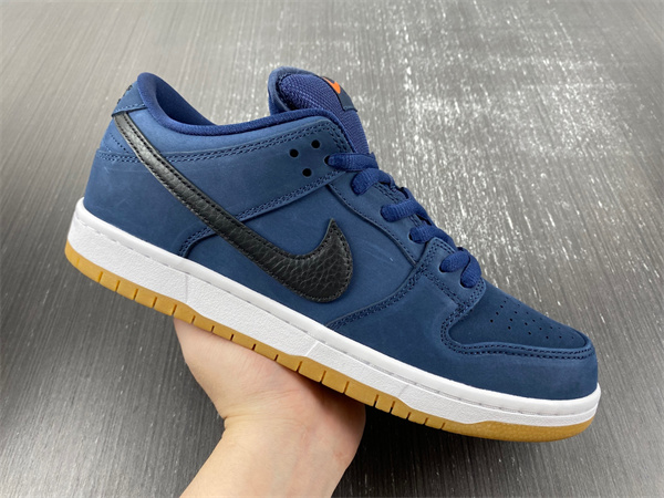 Nike SB Dunk Low Navy Black Gum  CW7463-401