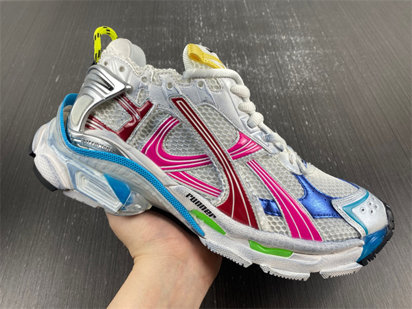 7.0 BLCG 772774-W3RBW-9645