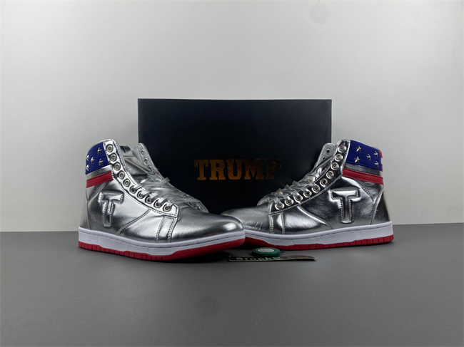 DONALD TRUMP NEVER SURRENDER