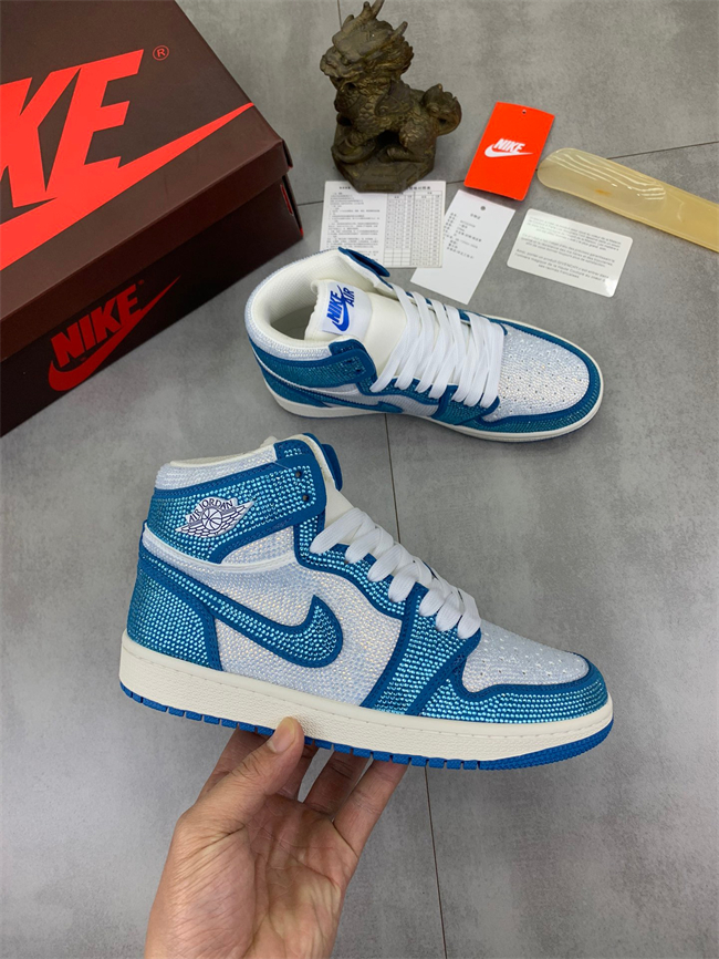 Nike Air Jordan 1 High crystal T004