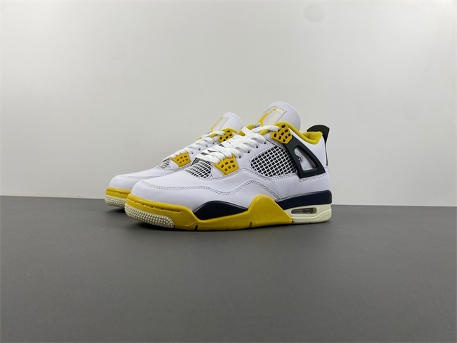 Air Jordan 4 WMNS “VividSulfur” AQ9129-101