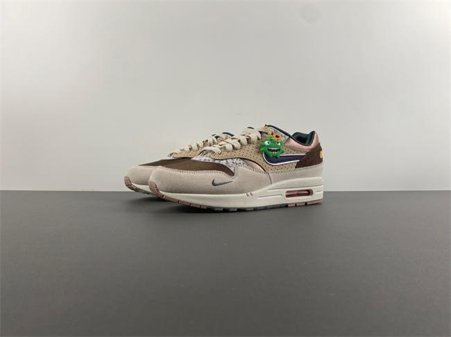 Nike Air Max 1 ''87 Premium University of Oregon PE (2024) HQ2640-200