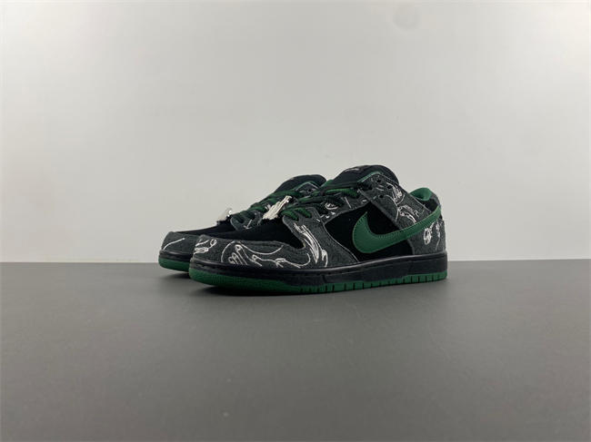 There Skateboards x Nike SB Dunk Low HF7743-001