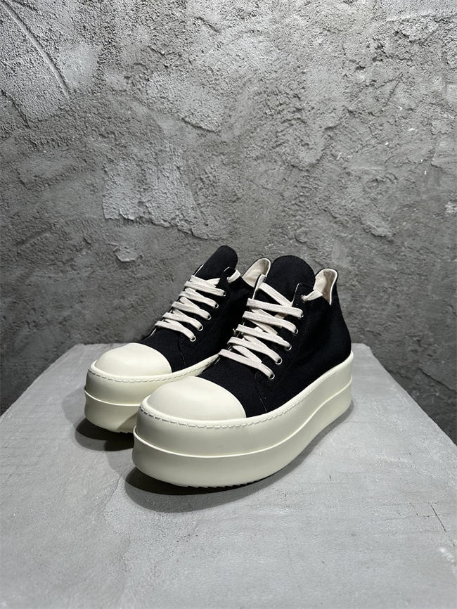 Rick Owens sneaker