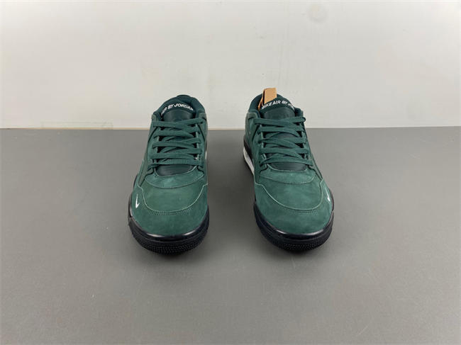 Jordan 4 RM SP Nigel Sylvester Grandma